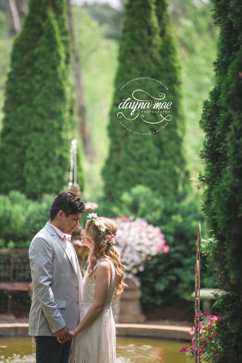 04_Fenton_Herb_Garden_Engagement_session