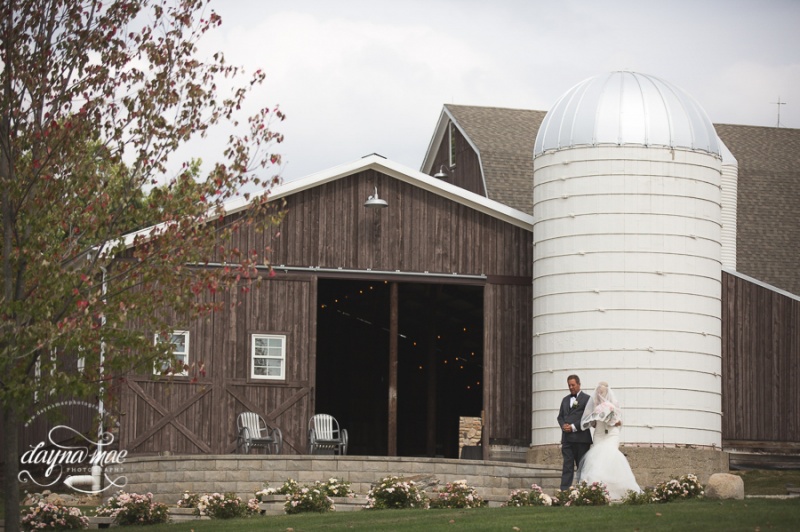 Ann_Arbor_Barn_Wedding-016